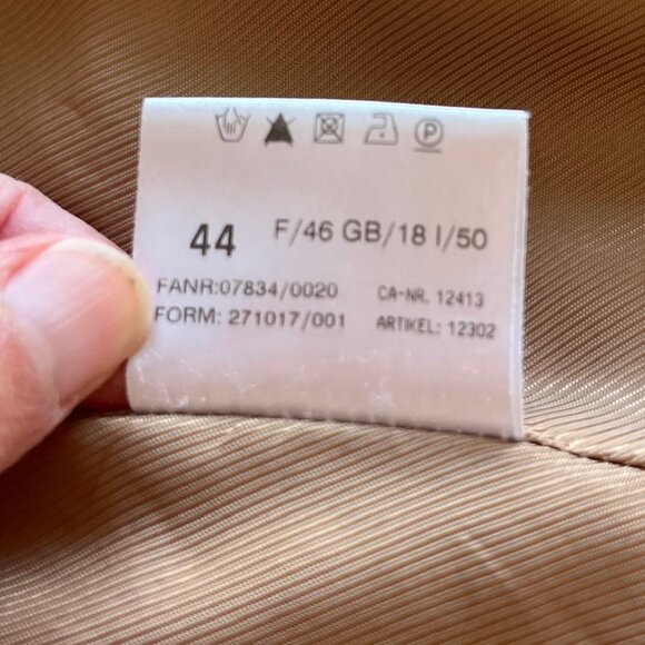 German Brand Basler Classic Tan Trench Coat | Size Large - Picture 11 of 11